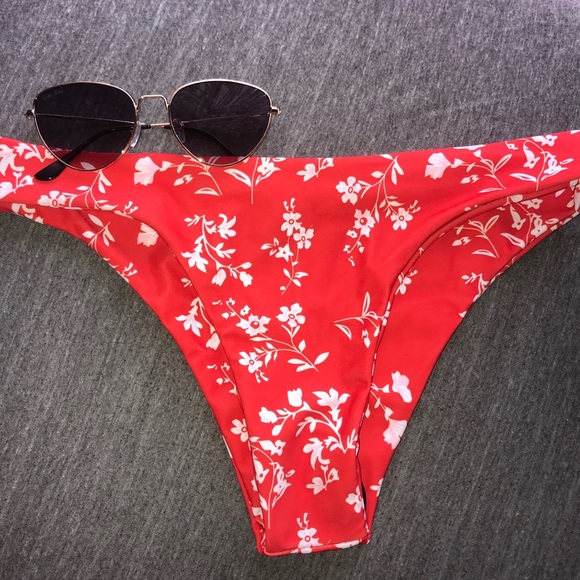 Floral swimsuit is here! - Picture 2 of 6